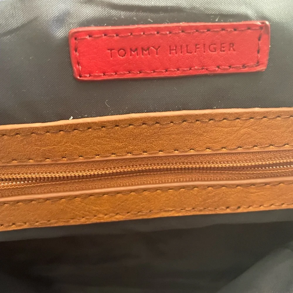 Blue and White Canvas Purse - Picture 7 of 9